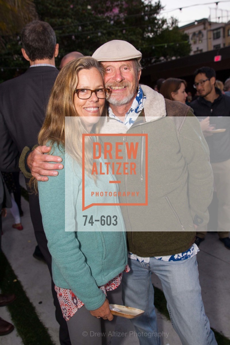 Marianne Cobb, Peter Wilson, 22nd Annual TNDC CELEBRITY POOL TOSS, US, October 9th, 2014, Photo #74-603 Marianne Cobb, Peter Wilson, Photo #74-603