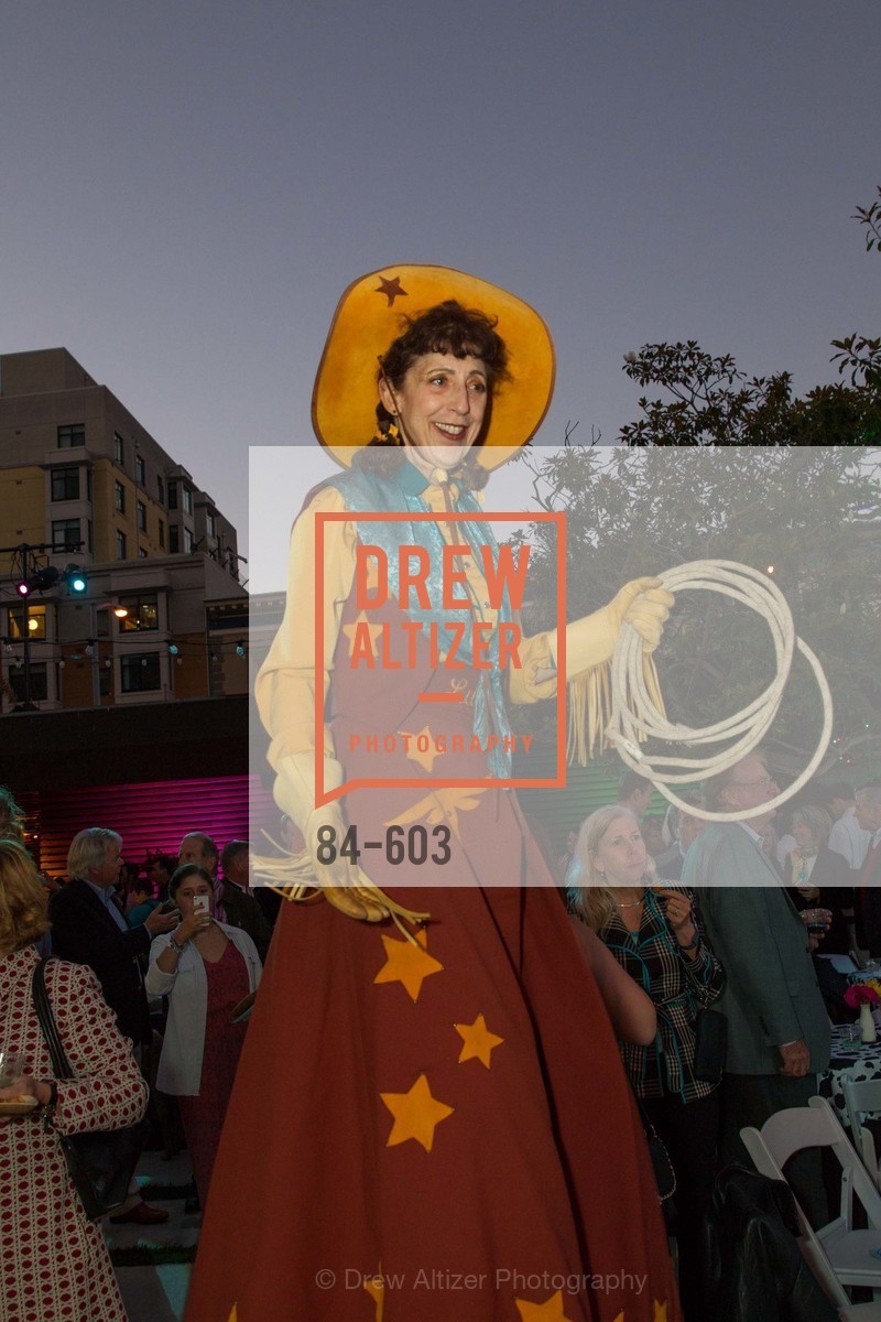 Performer, 22nd Annual TNDC CELEBRITY POOL TOSS, US, October 9th, 2014,Drew Altizer, Drew Altizer Photography, full-service agency, private events, San Francisco photographer, photographer california