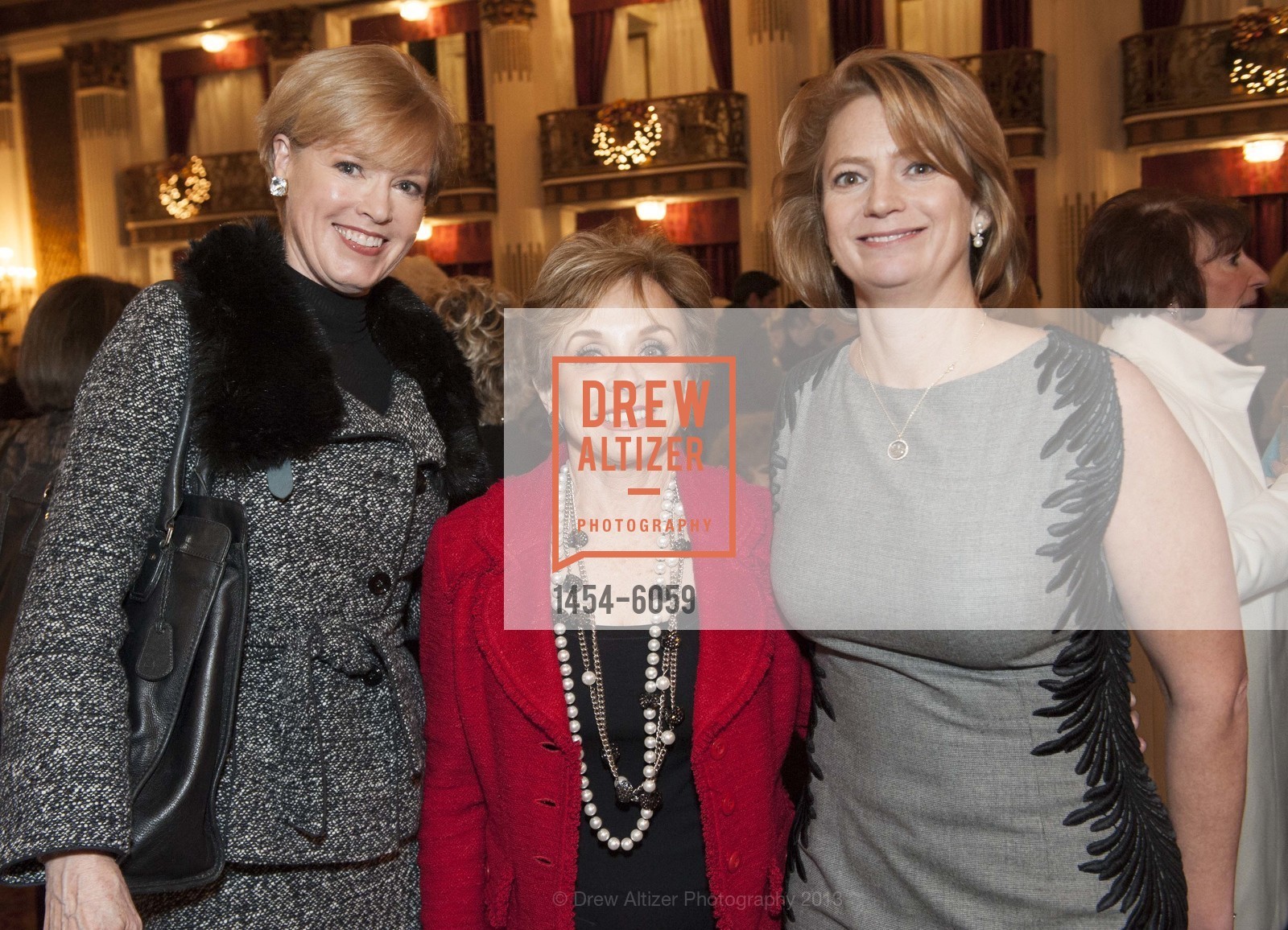 Wendy Boyer, Carla Della Zoppa, Carrie Sackett, Photo #1454-6059