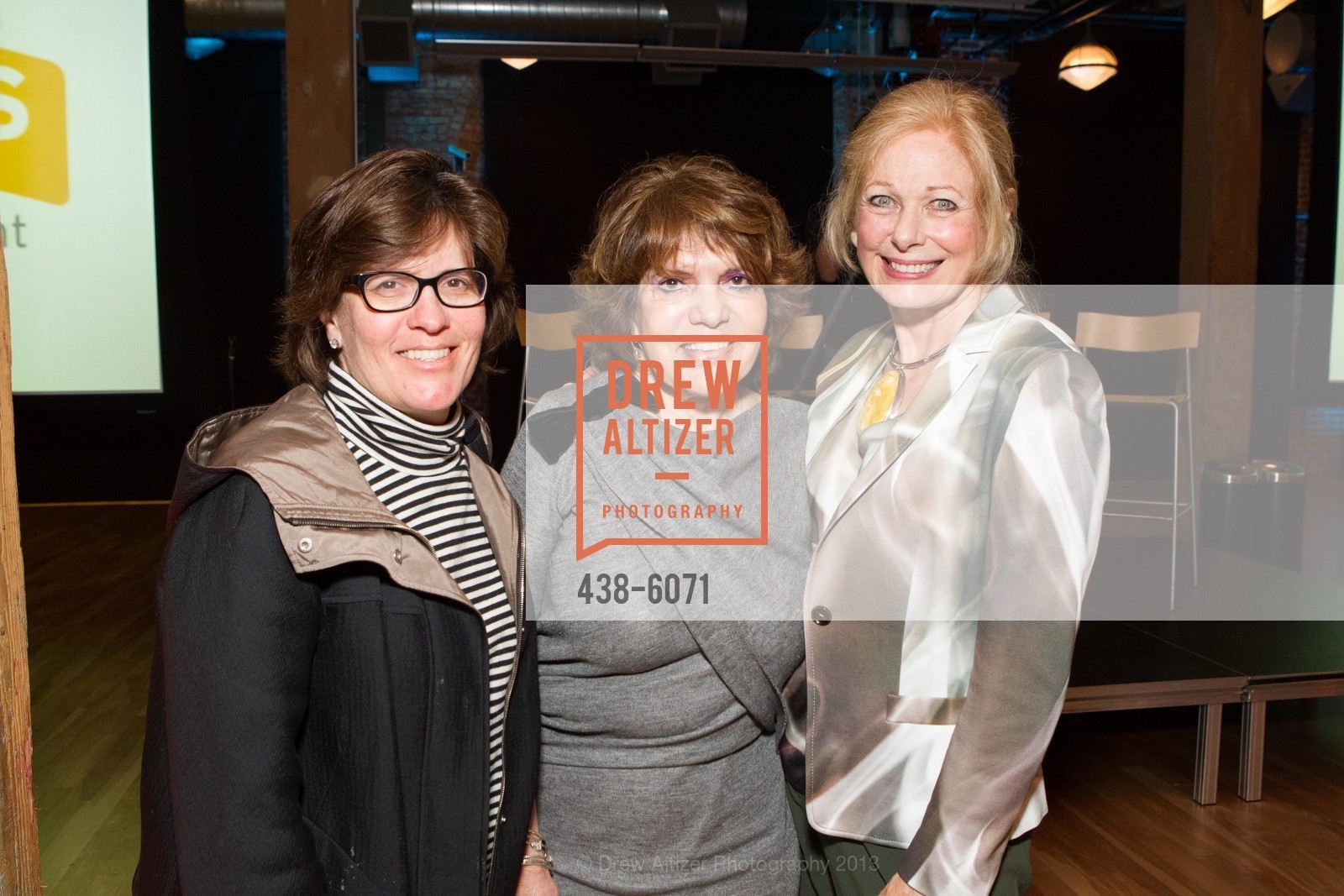 Kara Swisher, Lucretia Carney, Susan Swartz, Meritus "Making College Count" honoring Jim Swartz, US, February 6th, 2013, Photo #438-6071 Kara Swisher, Lucretia Carney, Susan Swartz, Photo #438-6071