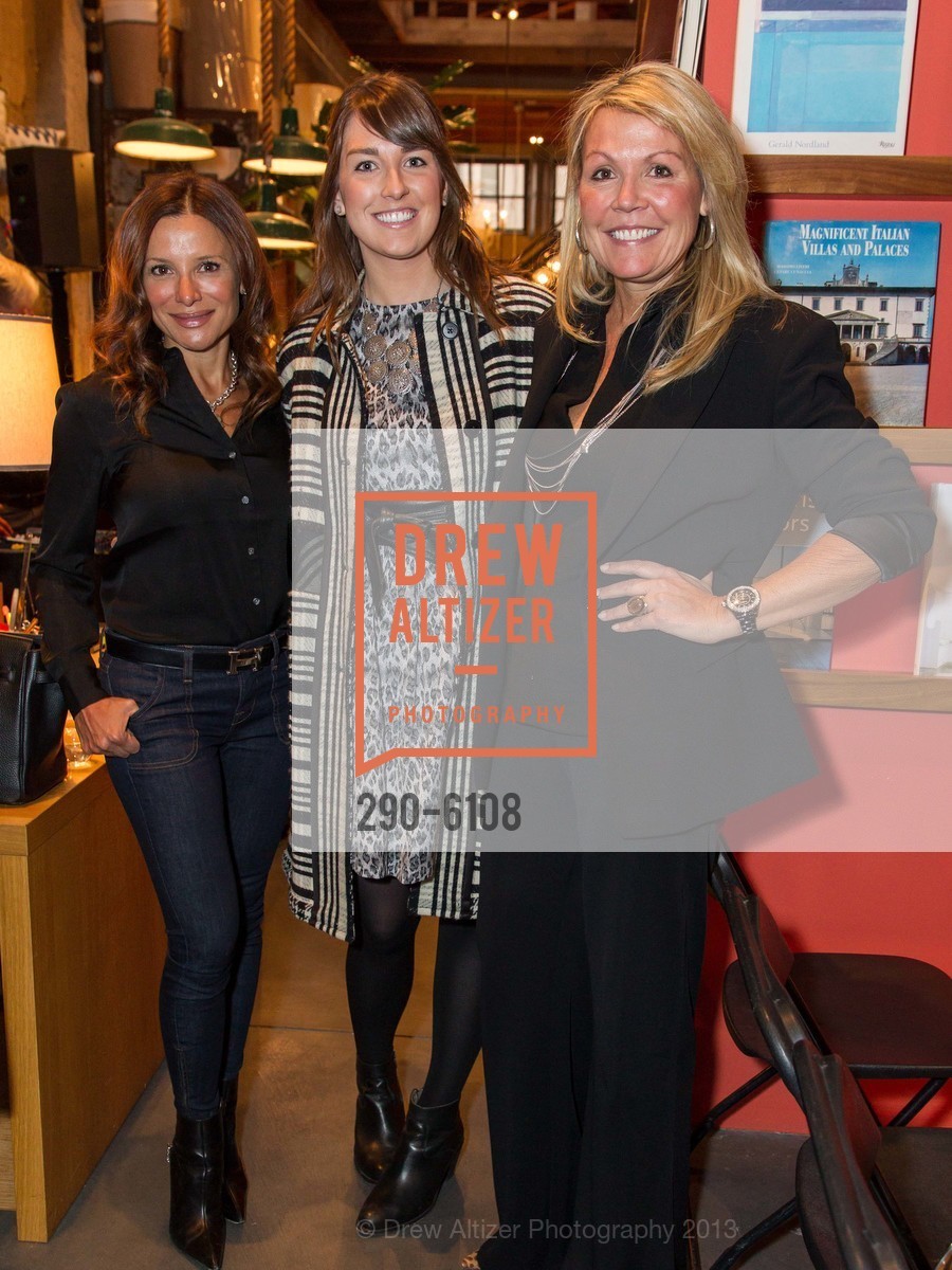 Claudia Ross, Justine Macfee, Catherine Macfee, CAVALIER "Excited by Design", US, October 16th, 2013, Photo #290-6108 Claudia Ross, Justine Macfee, Catherine Macfee, Photo #290-6108