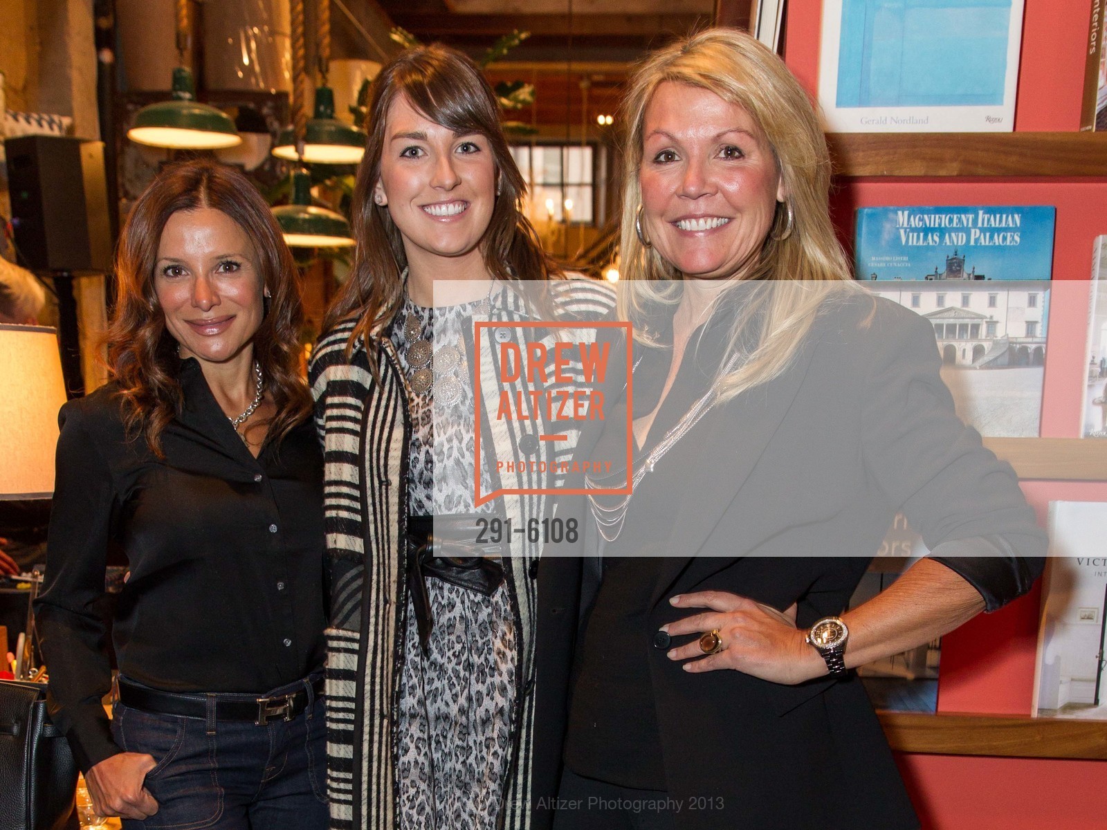 Claudia Ross, Justine Macfee, Catherine Macfee, CAVALIER "Excited by Design", US, October 16th, 2013, Photo #291-6108 Claudia Ross, Justine Macfee, Catherine Macfee, Photo #291-6108