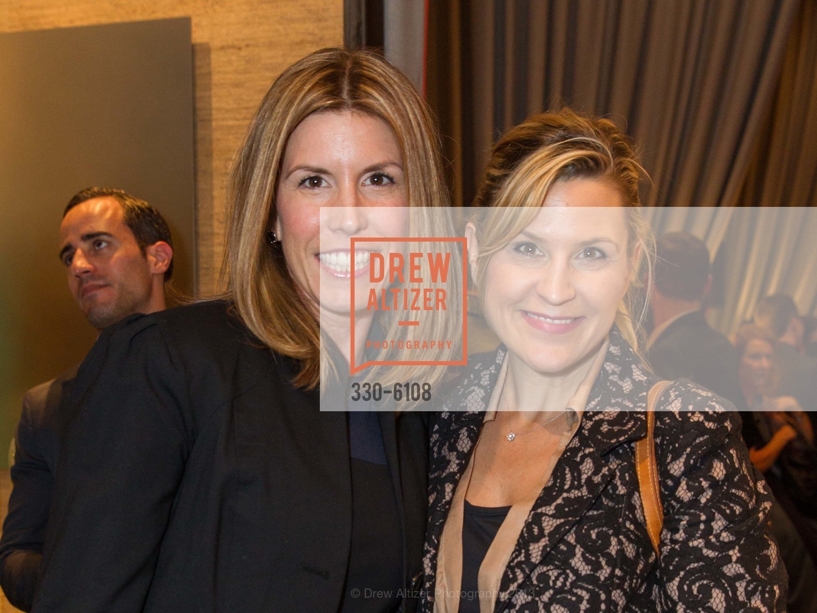 Tara Baker-Paries, Karen Compasso, CAVALIER "Excited by Design", US, October 16th, 2013, Photo #330-6108 Tara Baker-Paries, Karen Compasso, Photo #330-6108