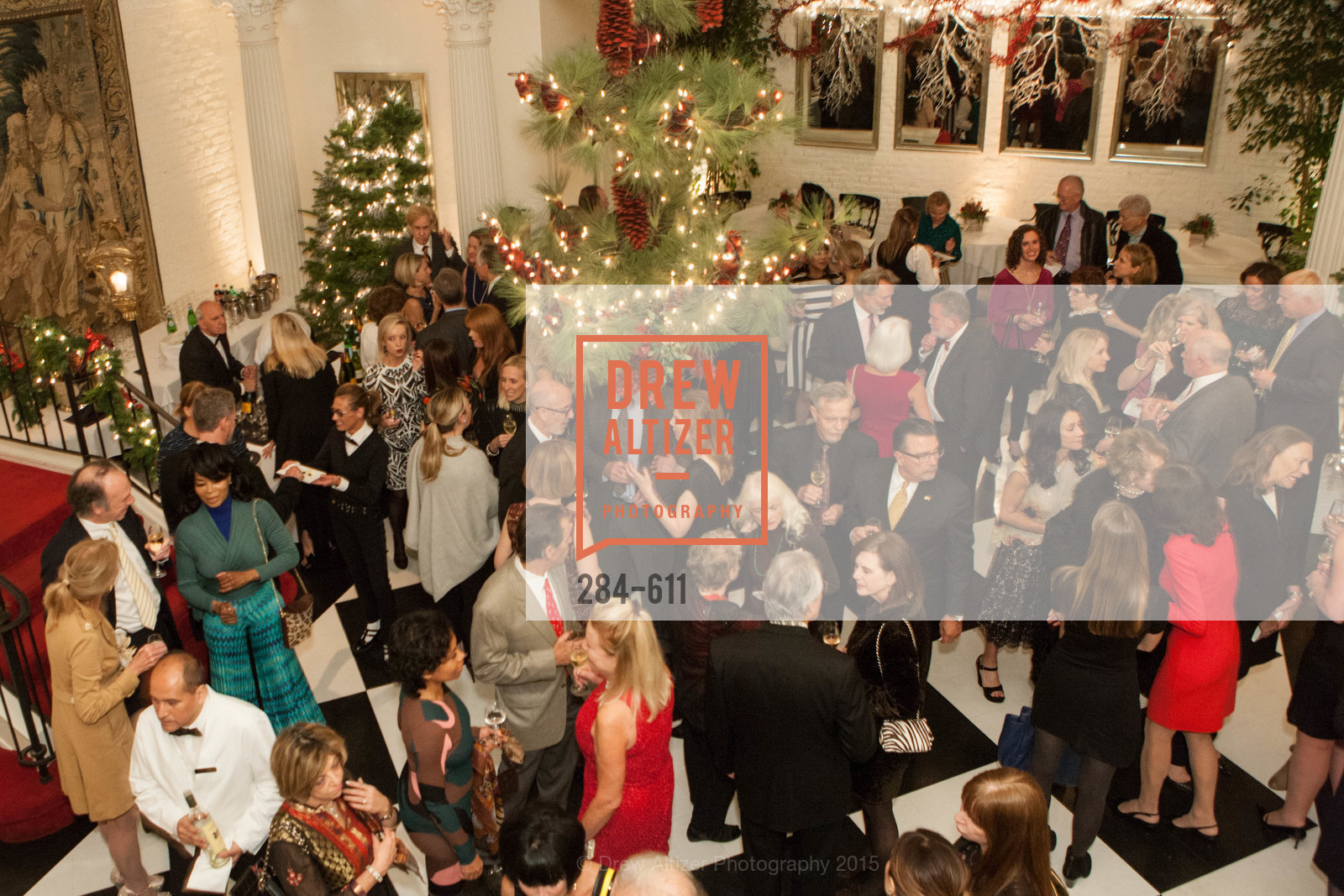 Atmosphere, San Francisco Ballet Auxiliary's Gala Launch party hosted by La Perla., VILLA TAVERA. 27 HOTALING PLACE, December 1st, 2015,Drew Altizer, Drew Altizer Photography, full-service agency, private events, San Francisco photographer, photographer california