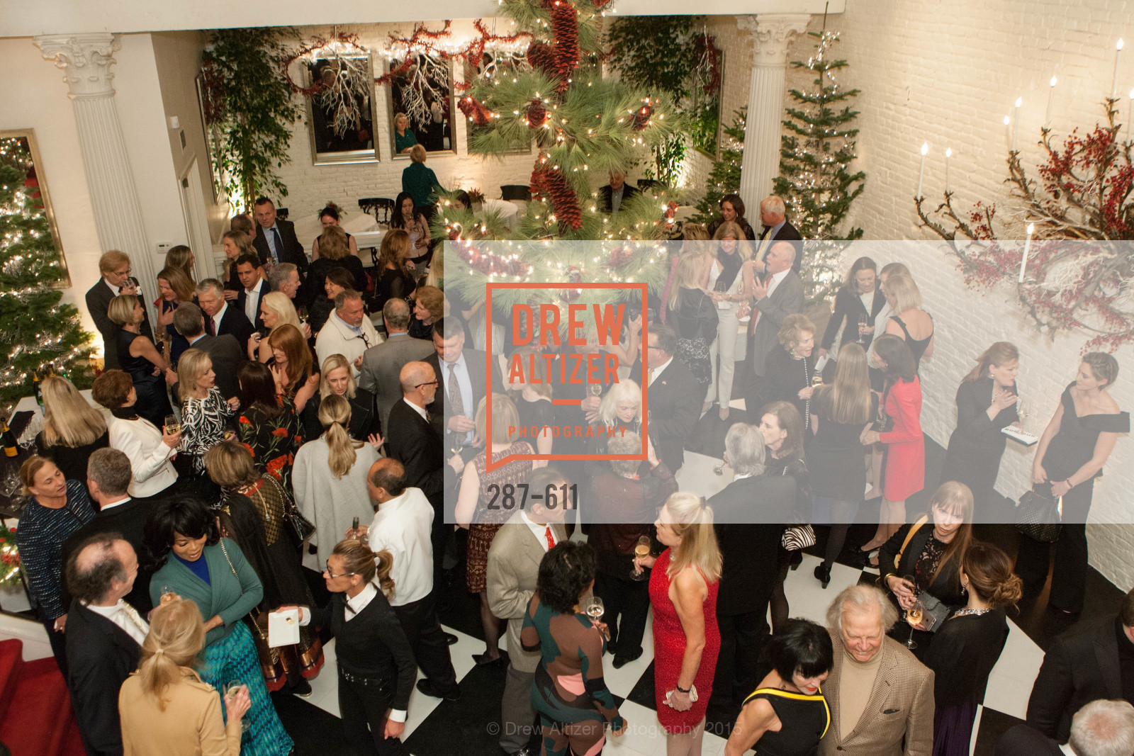 Atmosphere, San Francisco Ballet Auxiliary's Gala Launch party hosted by La Perla., VILLA TAVERA. 27 HOTALING PLACE, December 1st, 2015,Drew Altizer, Drew Altizer Photography, full-service agency, private events, San Francisco photographer, photographer california
