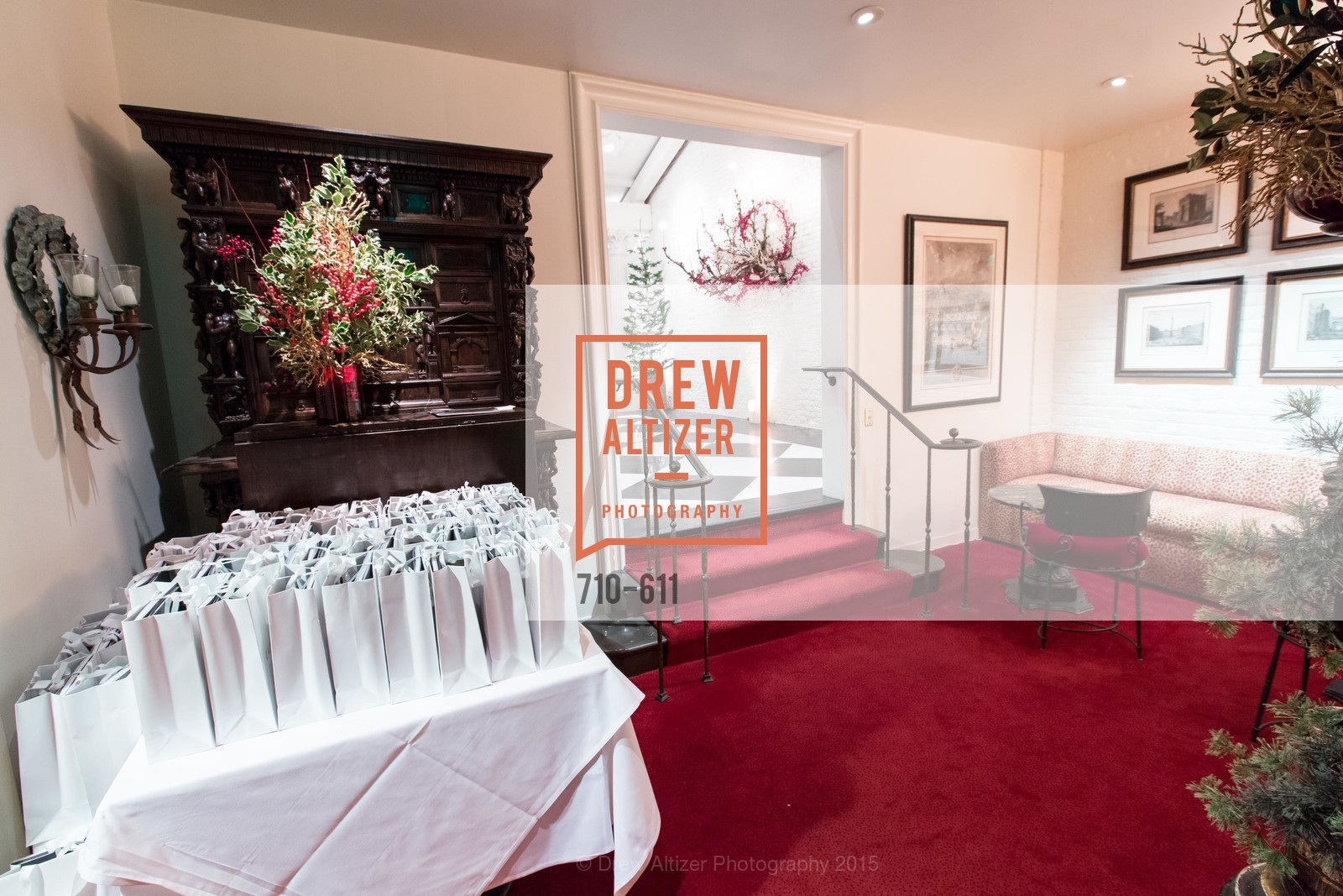 Atmosphere, San Francisco Ballet Auxiliary's Gala Launch party hosted by La Perla., VILLA TAVERA. 27 HOTALING PLACE, December 1st, 2015,Drew Altizer, Drew Altizer Photography, full-service agency, private events, San Francisco photographer, photographer california