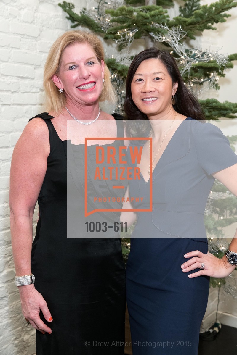Jennifer Brandenburg, Christine Leong Connors, Photo #1003-611
