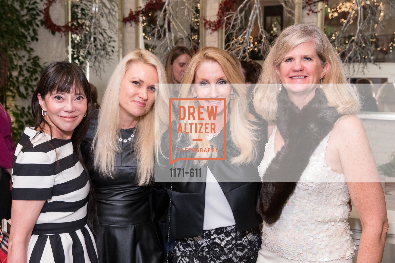 France Szeto, Maria Ralph, Jeannie Harris, Meg Ruxton, San Francisco Ballet Auxiliary's Gala Launch party hosted by La Perla., VILLA TAVERA. 27 HOTALING PLACE, December 1st, 2015, Photo #1171-611 France Szeto, Maria Ralph, Jeannie Harris, Meg Ruxton, Photo #1171-611