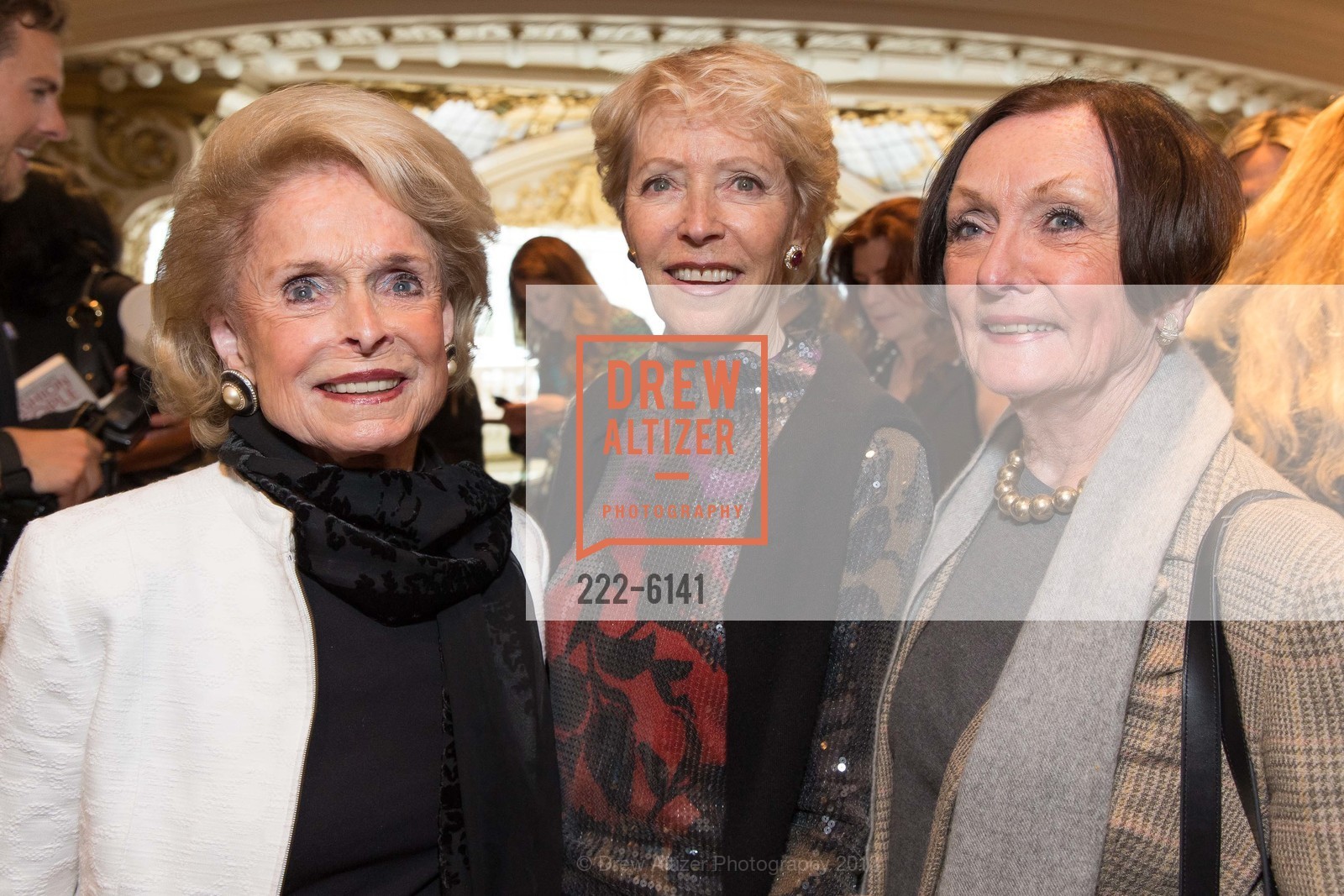 Harriet Quarre, Barbara Brookins-schneider, Mona Skager, NEIMAN MARCUS Hosts Gladys Perint Palmer's Book Signing, US, June 4th, 2013, Photo #222-6141 Harriet Quarre, Barbara Brookins-schneider, Mona Skager, Photo #222-6141