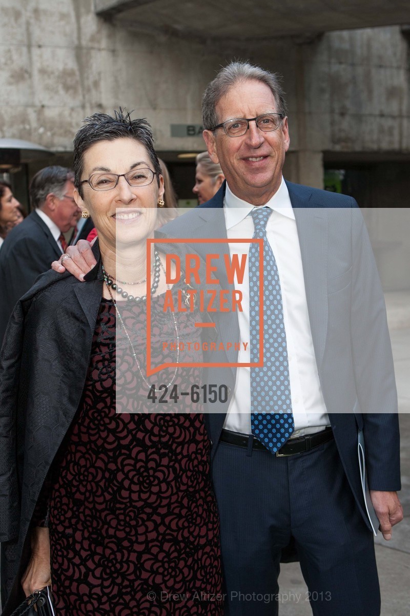 Alice Akawie, Stuart Pivnick, Photo #424-6150