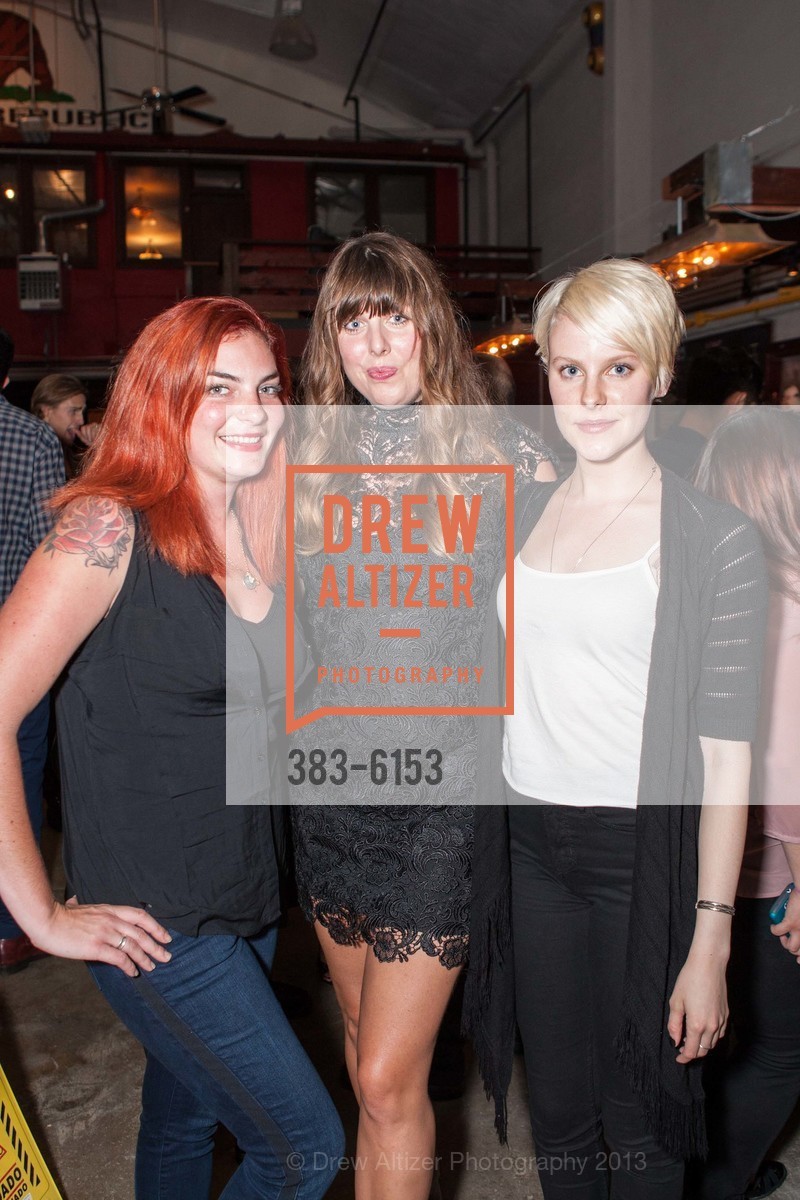 Rose Fosnaugh, Claire Steele, Chelsea McCoy, JE MODEL 10 Year Anniversary Party, US, August 27th, 2013, Photo #383-6153 Rose Fosnaugh, Claire Steele, Chelsea McCoy, Photo #383-6153