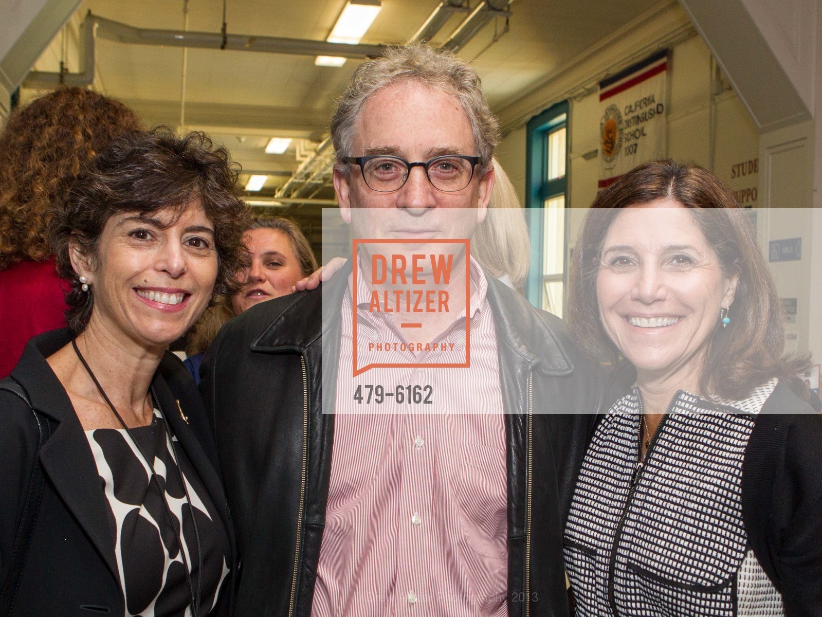 Tina Brier, David Shapiro, Anne Kenner, 11th Annual MATTERS OF THE MIND Luncheon: A Conversation with Jeffrey Toobin, US, October 17th, 2013, Photo #479-6162 Tina Brier, David Shapiro, Anne Kenner, Photo #479-6162