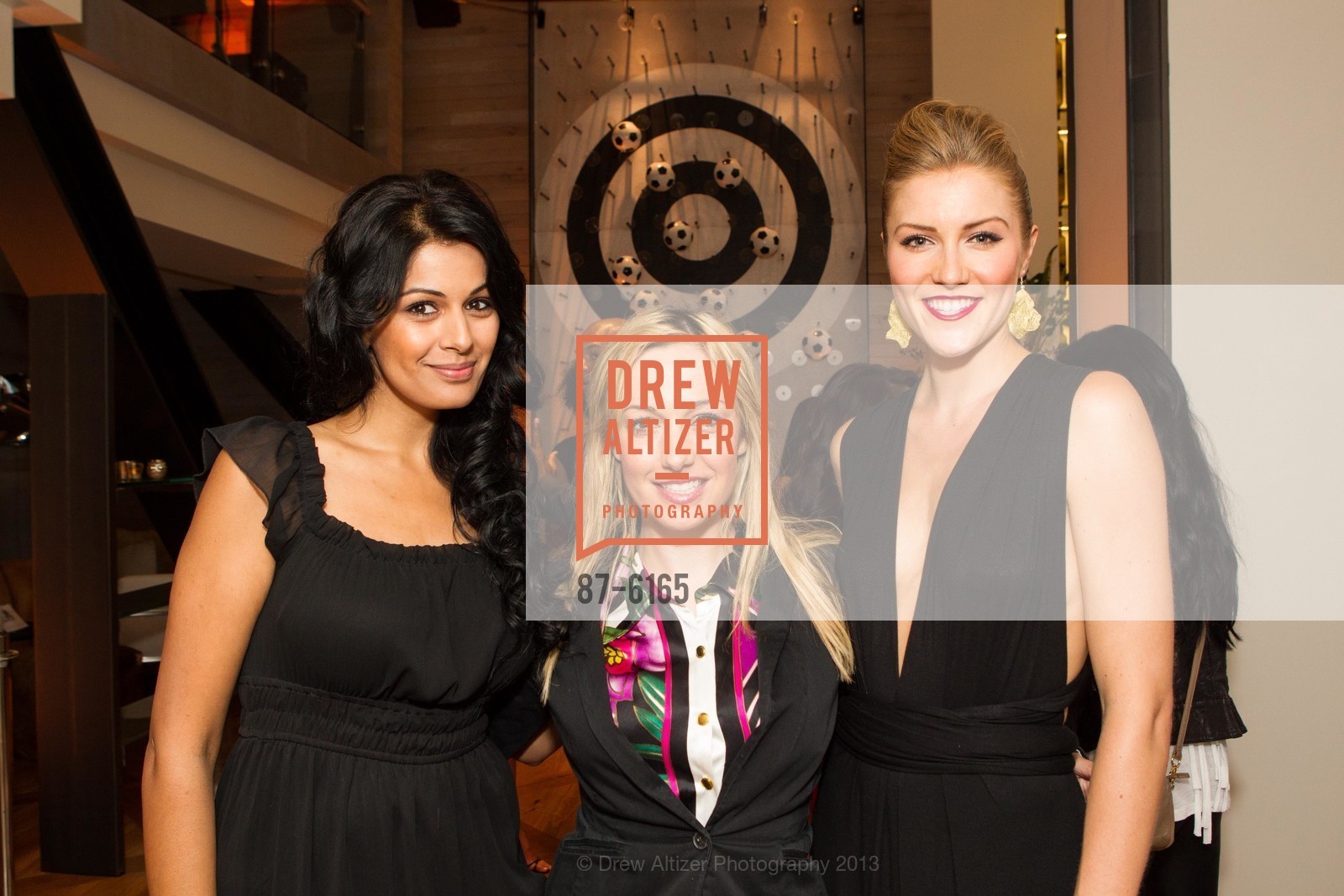 Gupri Dosanjh, Kelly Rojas, Hannah Rose, Photo #87-6165