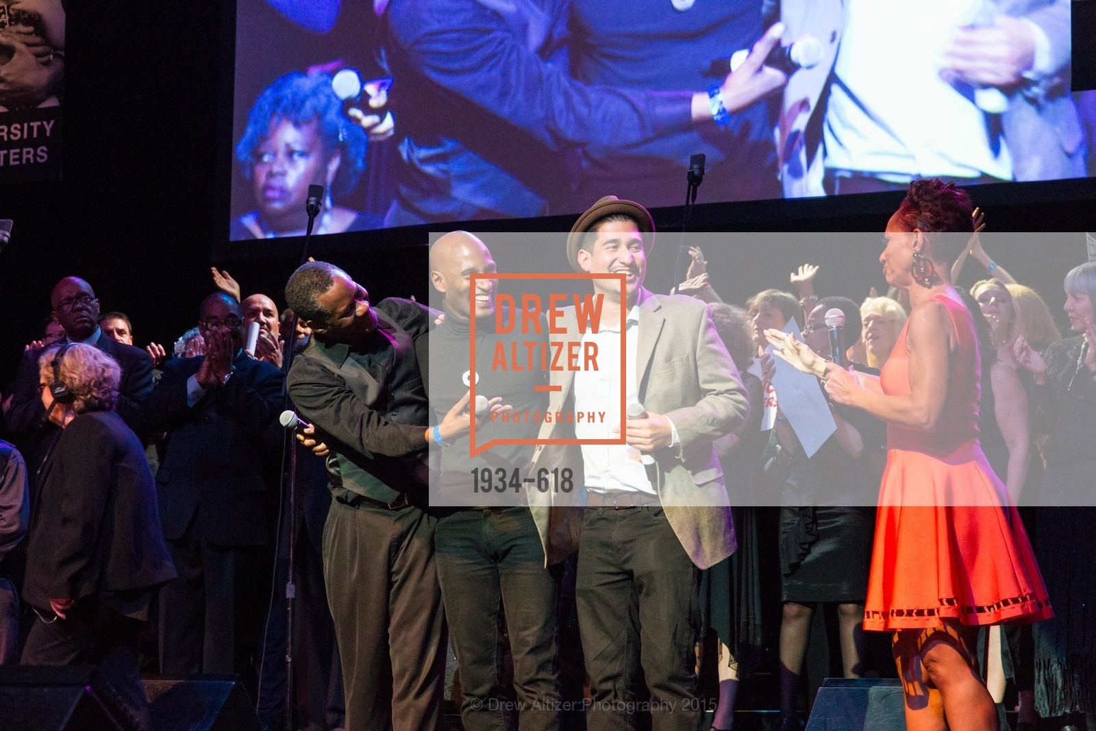 Performance, GLIDE’s Annual Holiday Jam: Love Matters, The Warfield Theatre. 982 Market, December 3rd, 2015,Drew Altizer, Drew Altizer Photography, full-service agency, private events, San Francisco photographer, photographer california