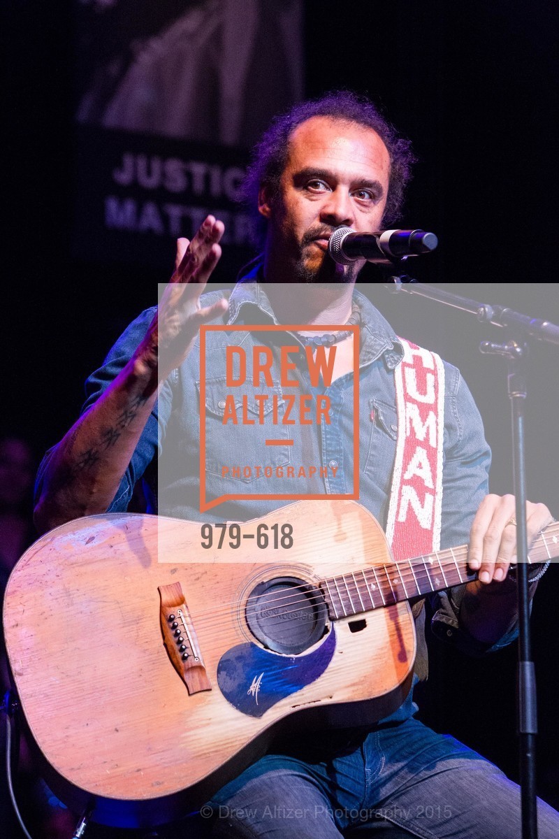 Performance By Michael Franti, GLIDE’s Annual Holiday Jam: Love Matters, The Warfield Theatre. 982 Market, December 3rd, 2015,Drew Altizer, Drew Altizer Photography, full-service event agency, private events, San Francisco photographer, photographer California