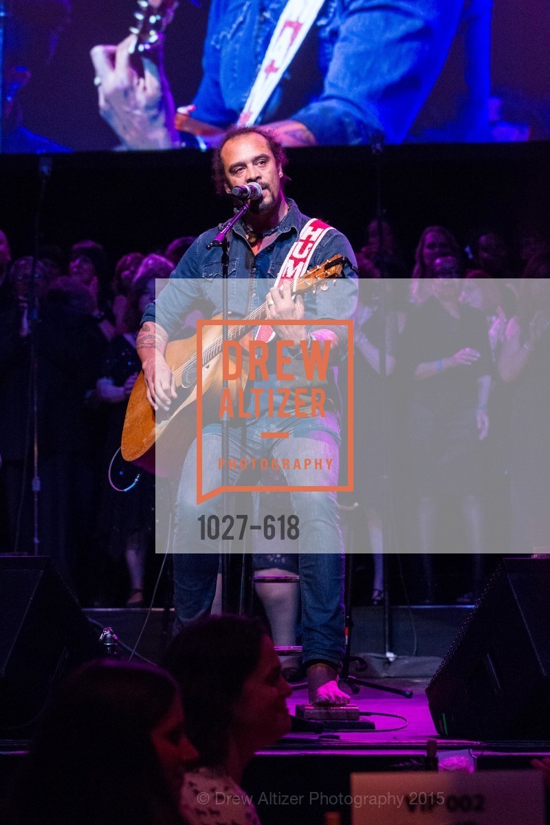 Performance By Michael Franti, GLIDE’s Annual Holiday Jam: Love Matters, The Warfield Theatre. 982 Market, December 3rd, 2015,Drew Altizer, Drew Altizer Photography, full-service agency, private events, San Francisco photographer, photographer california