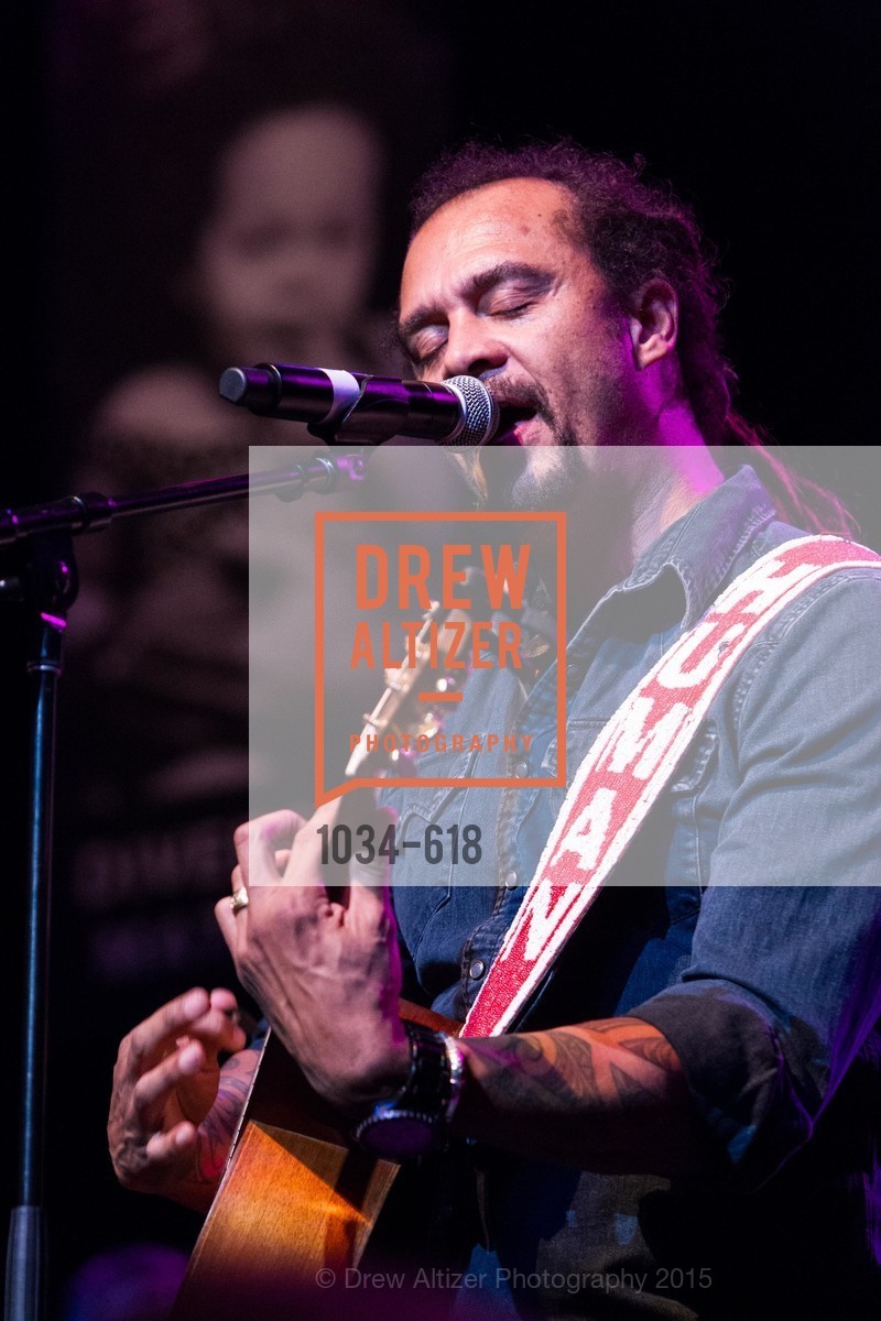 Performance By Michael Franti, GLIDE’s Annual Holiday Jam: Love Matters, The Warfield Theatre. 982 Market, December 3rd, 2015,Drew Altizer, Drew Altizer Photography, full-service agency, private events, San Francisco photographer, photographer california