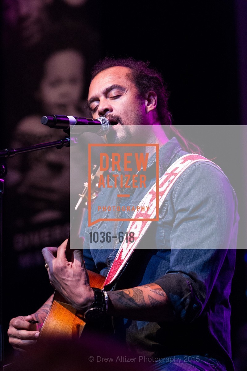Performance By Michael Franti, GLIDE’s Annual Holiday Jam: Love Matters, The Warfield Theatre. 982 Market, December 3rd, 2015,Drew Altizer, Drew Altizer Photography, full-service agency, private events, San Francisco photographer, photographer california
