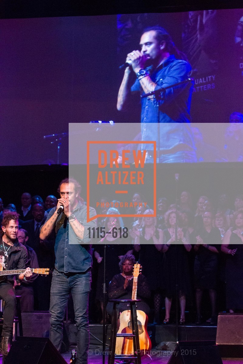Michael Franti, GLIDE’s Annual Holiday Jam: Love Matters, The Warfield Theatre. 982 Market, December 3rd, 2015,Drew Altizer, Drew Altizer Photography, full-service agency, private events, San Francisco photographer, photographer california