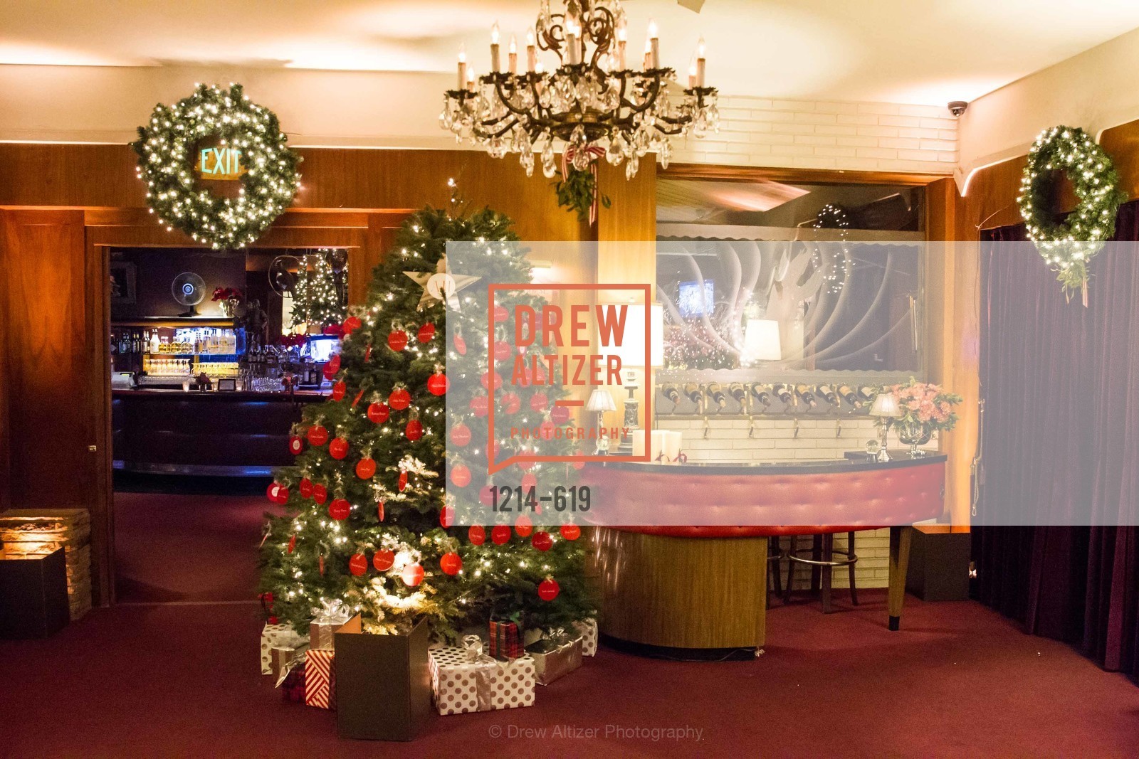 Atmosphere, Shansby/Matarasso Holiday Lunch, Bimbo's 365 Club. 1025 Columbus Ave, December 4th, 2015,Drew Altizer, Drew Altizer Photography, full-service agency, private events, San Francisco photographer, photographer california