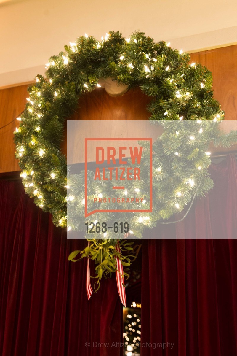 Atmosphere, Shansby/Matarasso Holiday Lunch, Bimbo's 365 Club. 1025 Columbus Ave, December 4th, 2015