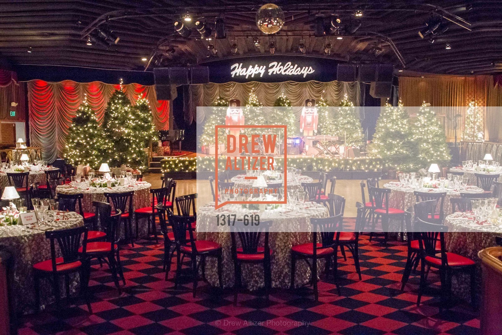 Atmosphere, Shansby/Matarasso Holiday Lunch, Bimbo's 365 Club. 1025 Columbus Ave, December 4th, 2015,Drew Altizer, Drew Altizer Photography, full-service agency, private events, San Francisco photographer, photographer california