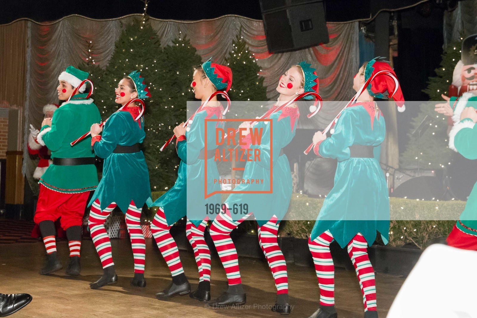 Performance, Shansby/Matarasso Holiday Lunch, Bimbo's 365 Club. 1025 Columbus Ave, December 4th, 2015,Drew Altizer, Drew Altizer Photography, full-service event agency, private events, San Francisco photographer, photographer California