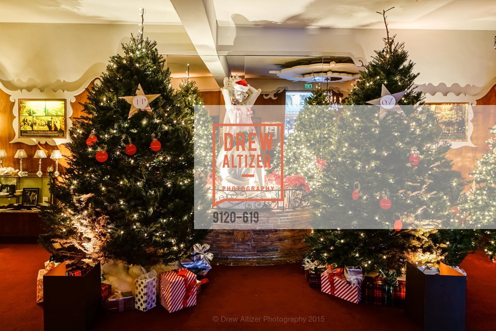 Atmosphere, Shansby/Matarasso Holiday Lunch, Bimbo's 365 Club. 1025 Columbus Ave, December 4th, 2015,Drew Altizer, Drew Altizer Photography, full-service agency, private events, San Francisco photographer, photographer california