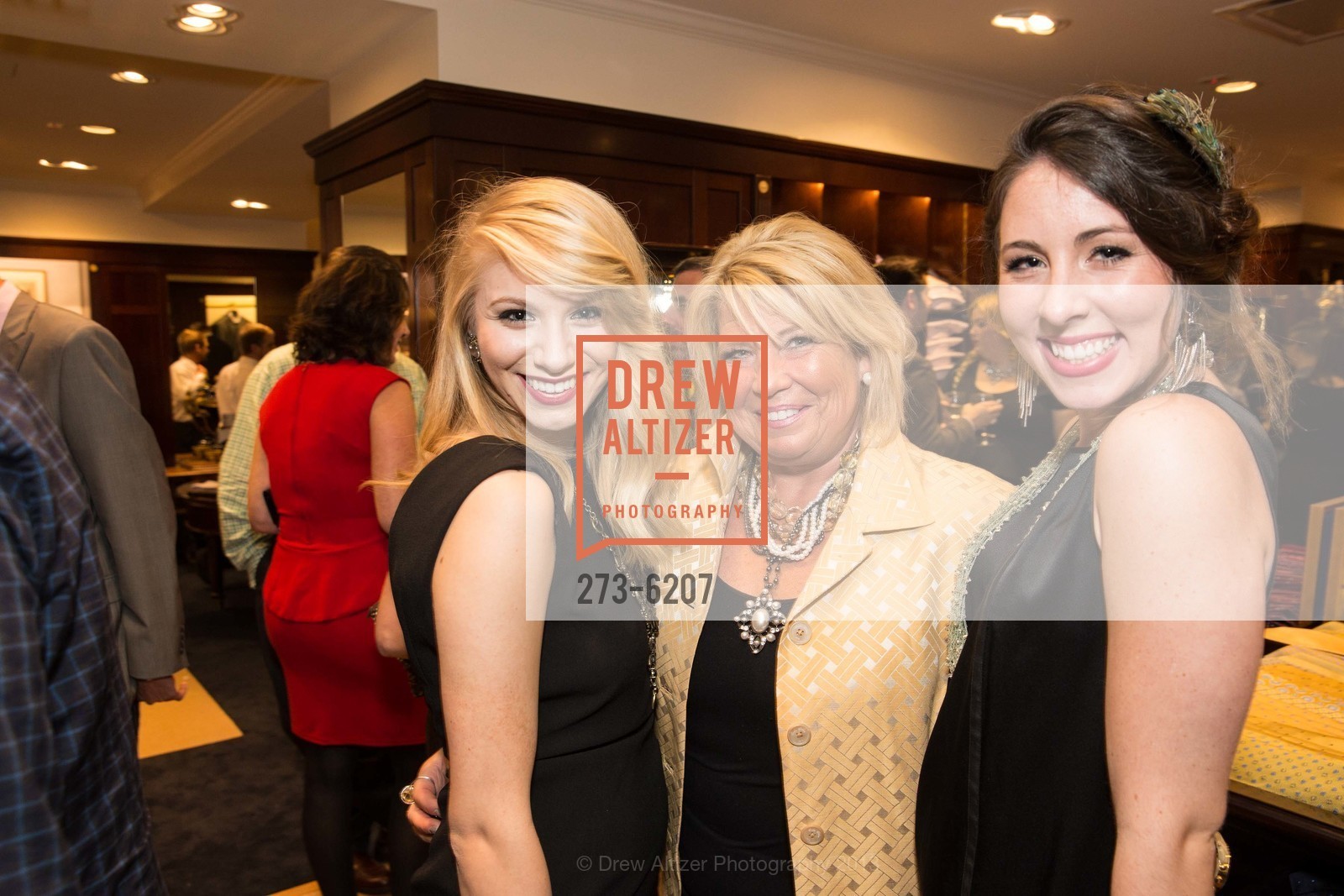 Taylor Toledo, Meggie Maggs, Elizabeth Jeffery, Photo #273-6207