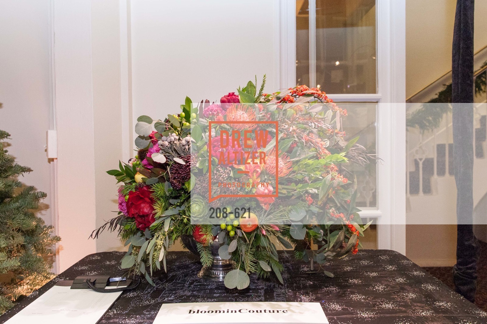 Atmosphere, Children of Shelters' Jingle and Mingle, Golden Gate Club. 135 Fisher Loop, December 3rd, 2015,Drew Altizer, Drew Altizer Photography, full-service agency, private events, San Francisco photographer, photographer california