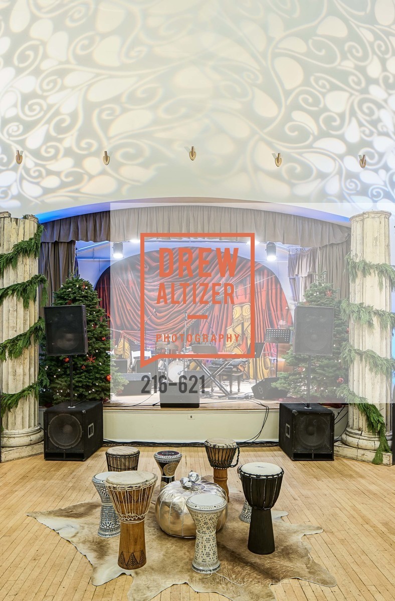 Atmosphere, Children of Shelters' Jingle and Mingle, Golden Gate Club. 135 Fisher Loop, December 3rd, 2015,Drew Altizer, Drew Altizer Photography, full-service event agency, private events, San Francisco photographer, photographer California