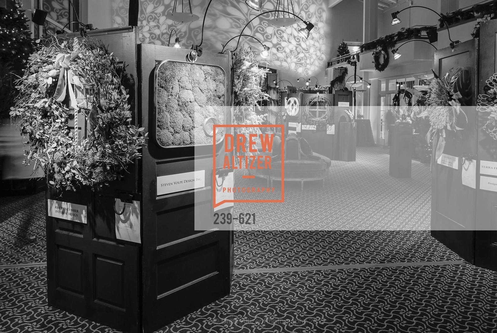 Atmosphere, Children of Shelters' Jingle and Mingle, Golden Gate Club. 135 Fisher Loop, December 3rd, 2015,Drew Altizer, Drew Altizer Photography, full-service event agency, private events, San Francisco photographer, photographer California