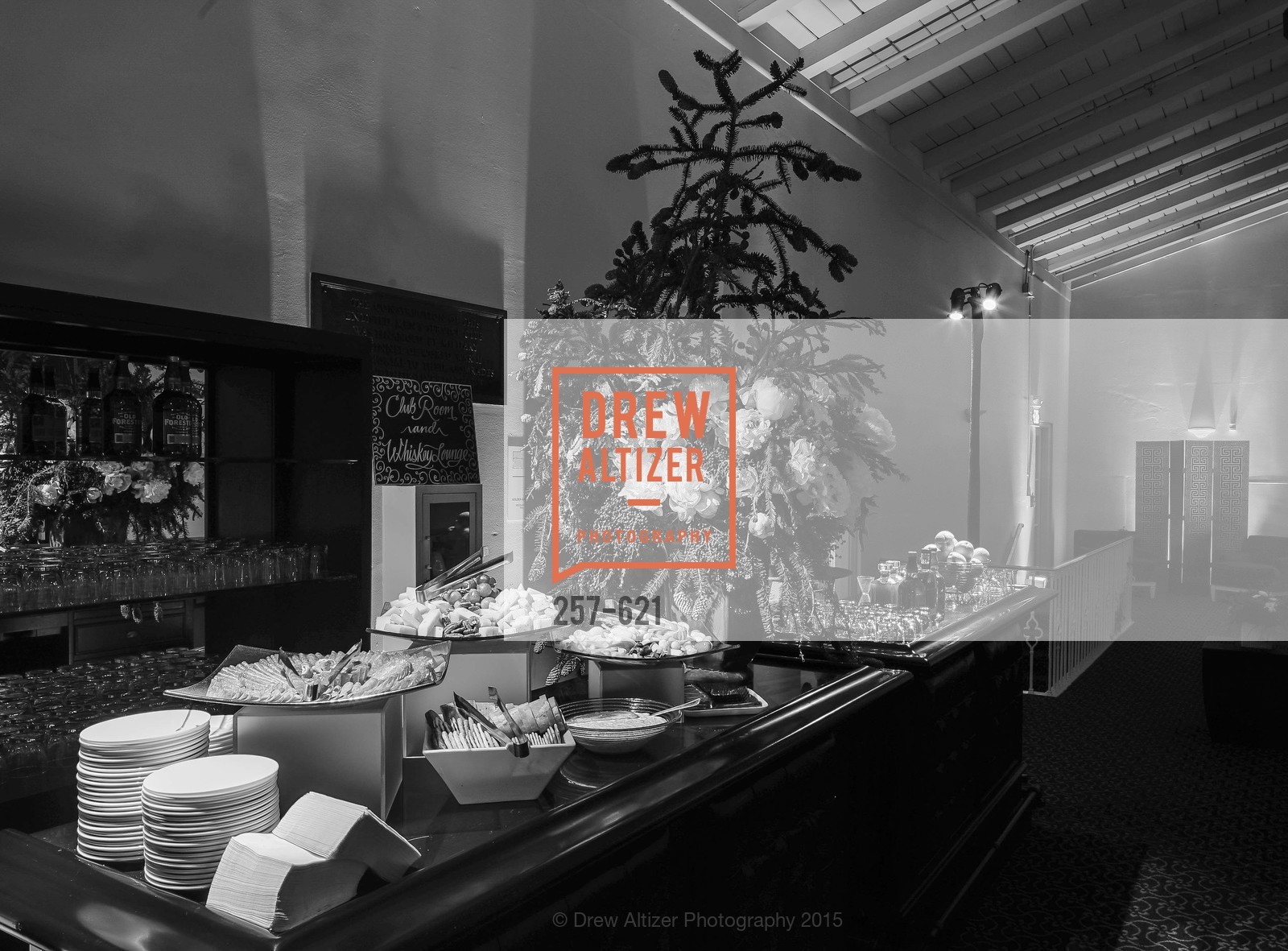 Atmosphere, Children of Shelters' Jingle and Mingle, Golden Gate Club. 135 Fisher Loop, December 3rd, 2015,Drew Altizer, Drew Altizer Photography, full-service event agency, private events, San Francisco photographer, photographer California