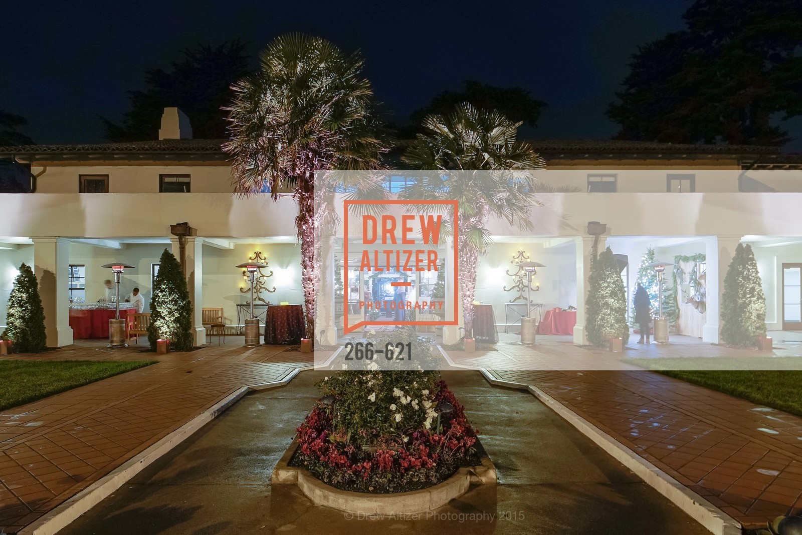 Atmosphere, Children of Shelters' Jingle and Mingle, Golden Gate Club. 135 Fisher Loop, December 3rd, 2015,Drew Altizer, Drew Altizer Photography, full-service event agency, private events, San Francisco photographer, photographer California