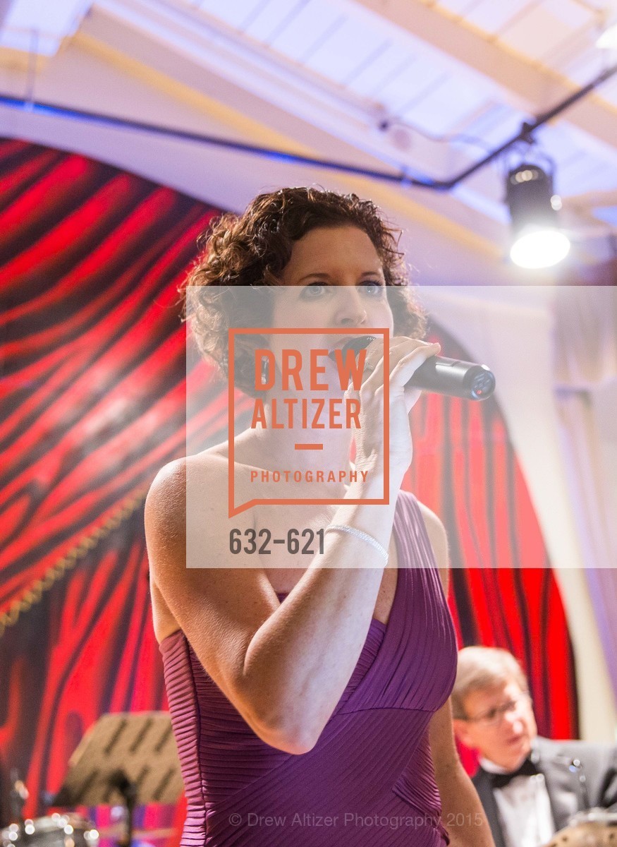 Performance, Children of Shelters' Jingle and Mingle, Golden Gate Club. 135 Fisher Loop, December 3rd, 2015,Drew Altizer, Drew Altizer Photography, full-service agency, private events, San Francisco photographer, photographer california