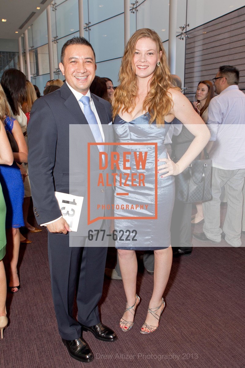 Alan Castillo, Anna Seeger, Photo #677-6222