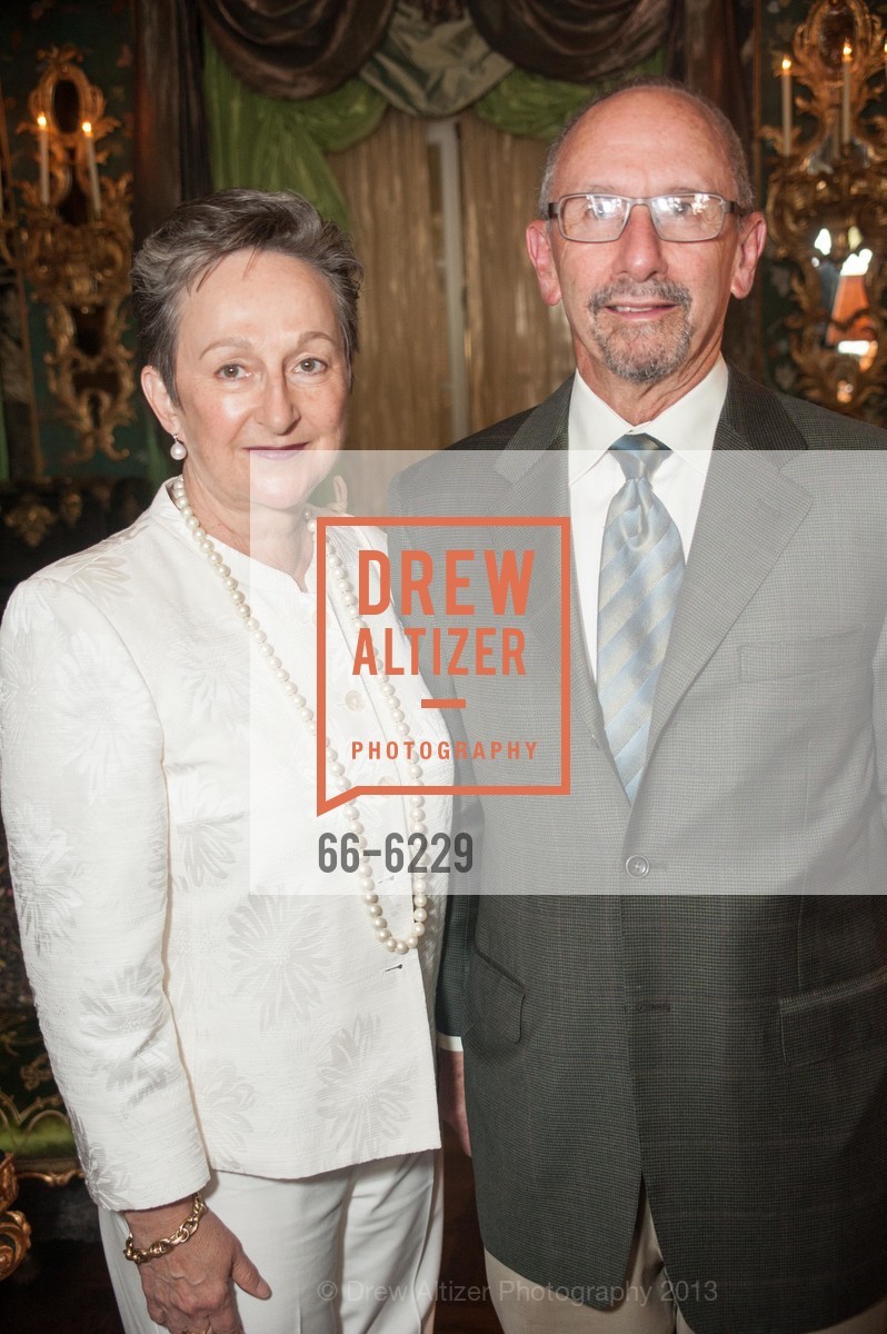 Barbara Chvany, Ken Silbert, GETTY Hosts Oakland East Bay Symphony, US, May 9th, 2013, Photo #66-6229 Barbara Chvany, Ken Silbert, Photo #66-6229
