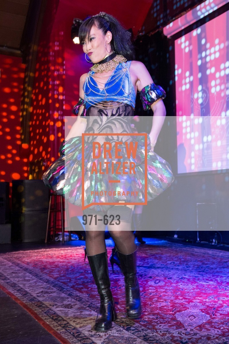 Performance, NerdWallet's Cirque Du Nerd, December 4th, 2015, Photo,Drew Altizer, Drew Altizer Photography, full-service agency, private events, San Francisco photographer, photographer california