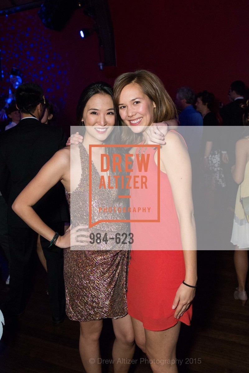 Extras, NerdWallet's Cirque Du Nerd, December 4th, 2015, Photo,Drew Altizer, Drew Altizer Photography, full-service agency, private events, San Francisco photographer, photographer california