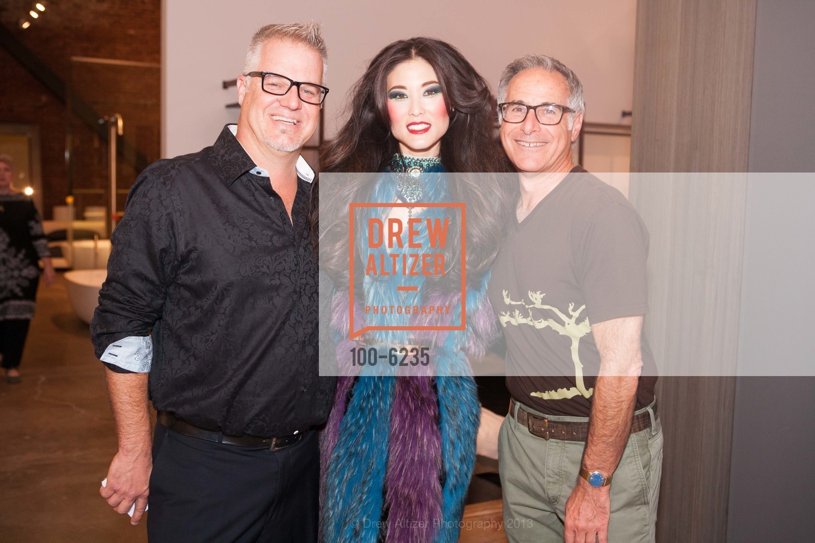 Doug White, Krystle Cho, Gary Saperstein, Luxetigers' Fashion Fund for FAMILY BUILDERS, US, November 7th, 2013, Photo #100-6235 Doug White, Krystle Cho, Gary Saperstein, Photo #100-6235