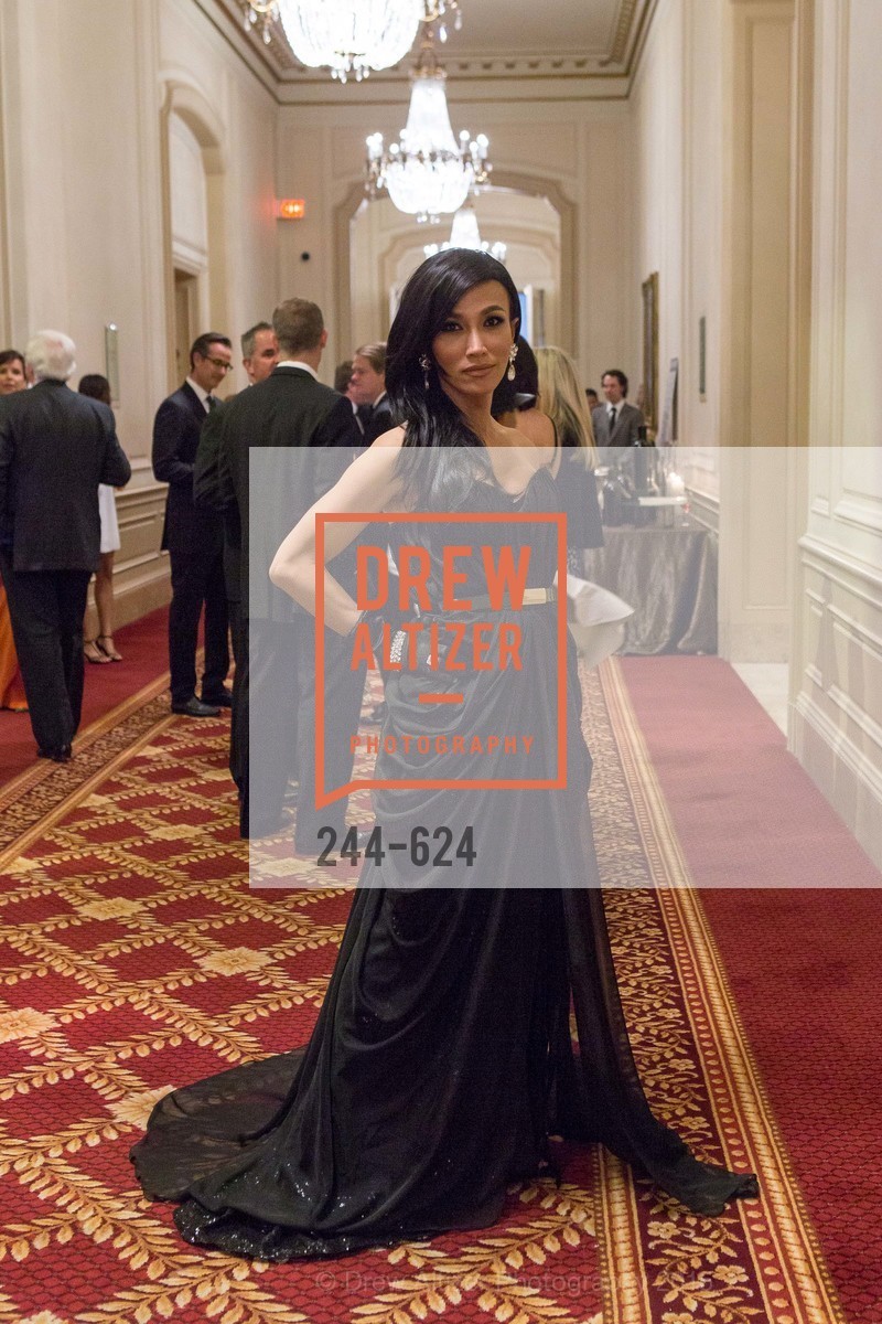 Extras, 2015 Raphael House Gala