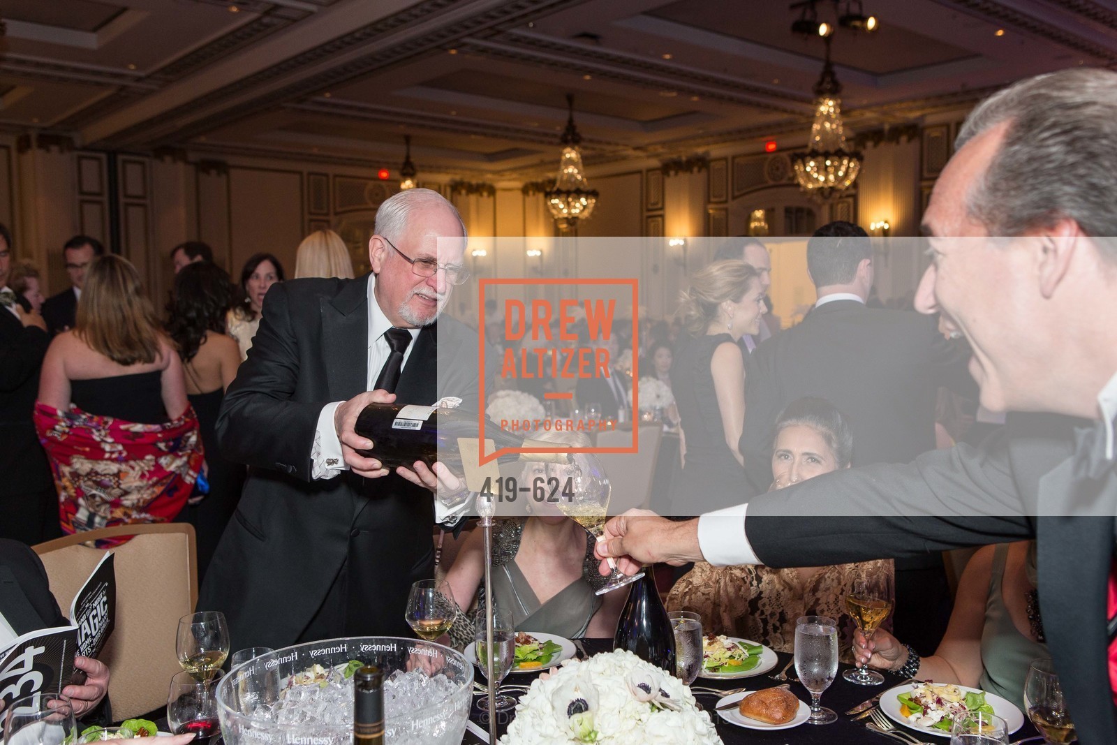 Extras, 2015 Raphael House Gala