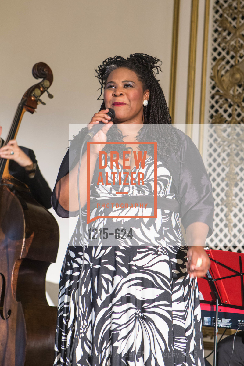 Amanda King, 2015 Raphael House Gala