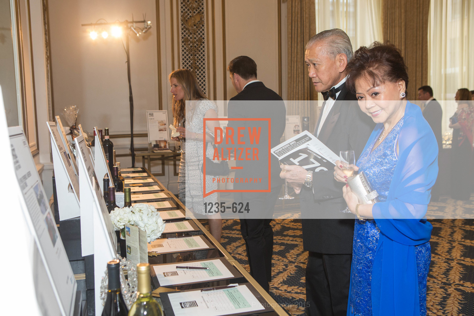 Extras, 2015 Raphael House Gala