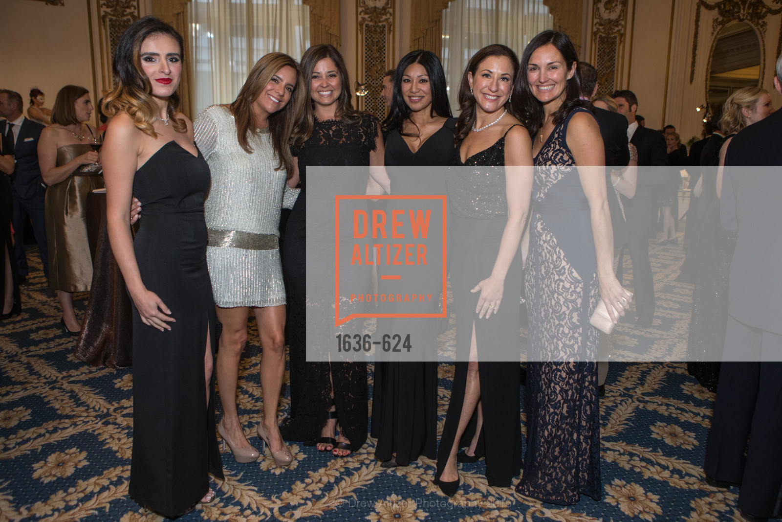 Burcu Garnier, Tana Ward, Courtney Correia, Jessica Haze, Victoria Dade, Jennifer Kidwell, 2015 Raphael House Gala
