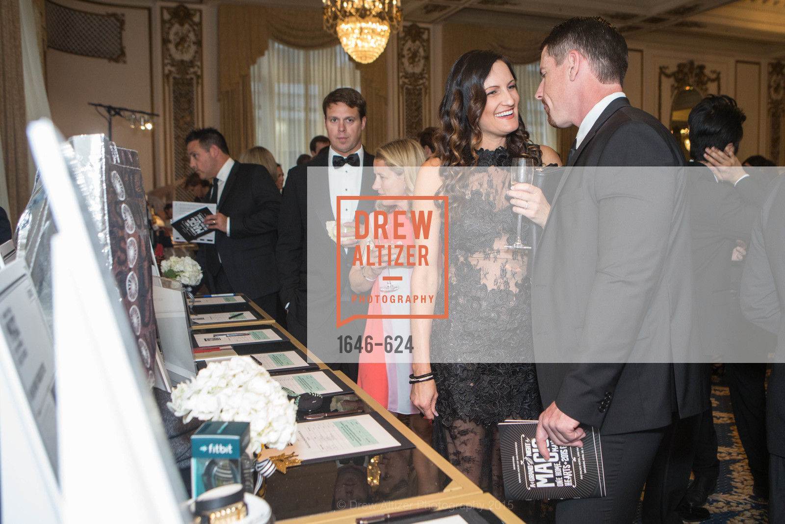 Extras, 2015 Raphael House Gala