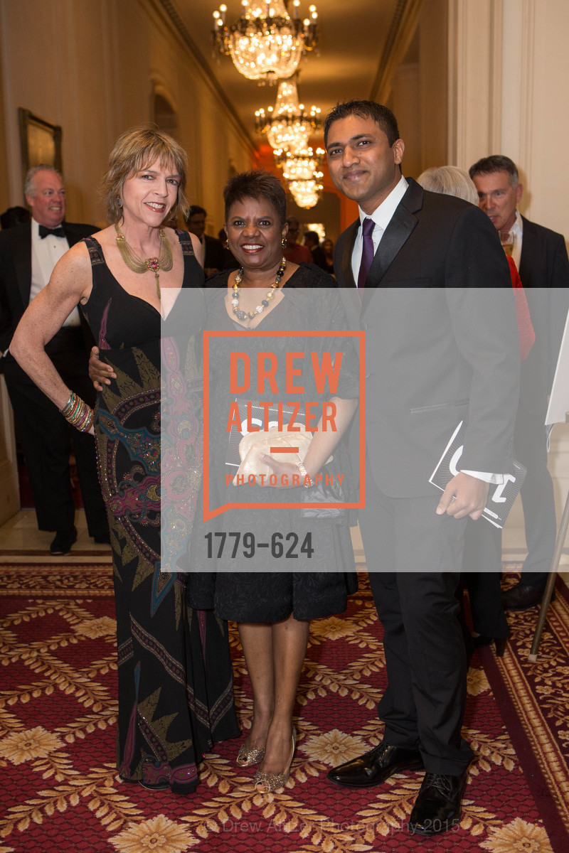 Beth Schnitzer, Murlene Randle, Raghu Shivaram, 2015 Raphael House Gala