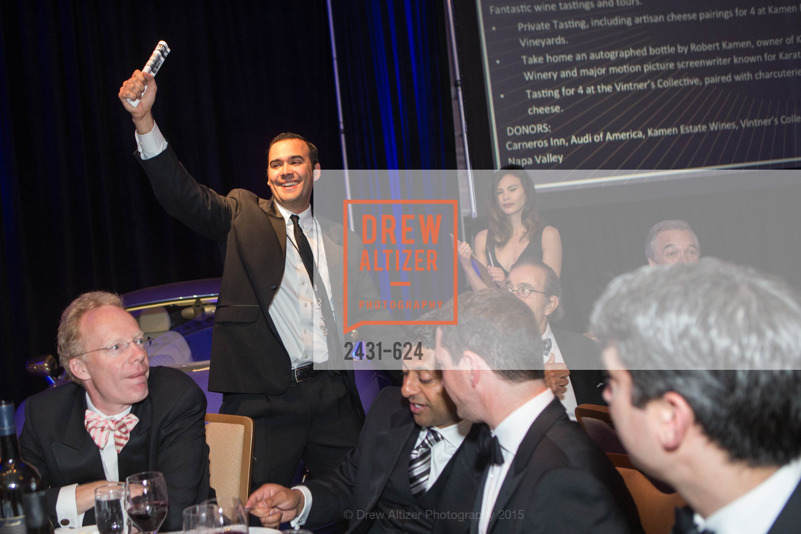 Extras, 2015 Raphael House Gala