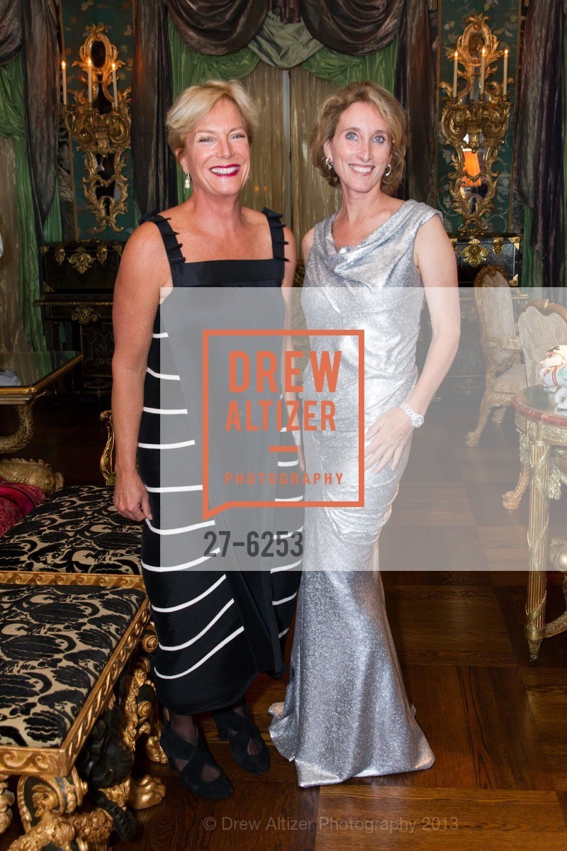 Sunny Bates, Taylor Milsal, GLADSTONE INSTITUTE Reception, Art Tour & Dinner, US, September 25th, 2013, Photo #27-6253 Sunny Bates, Taylor Milsal, Photo #27-6253