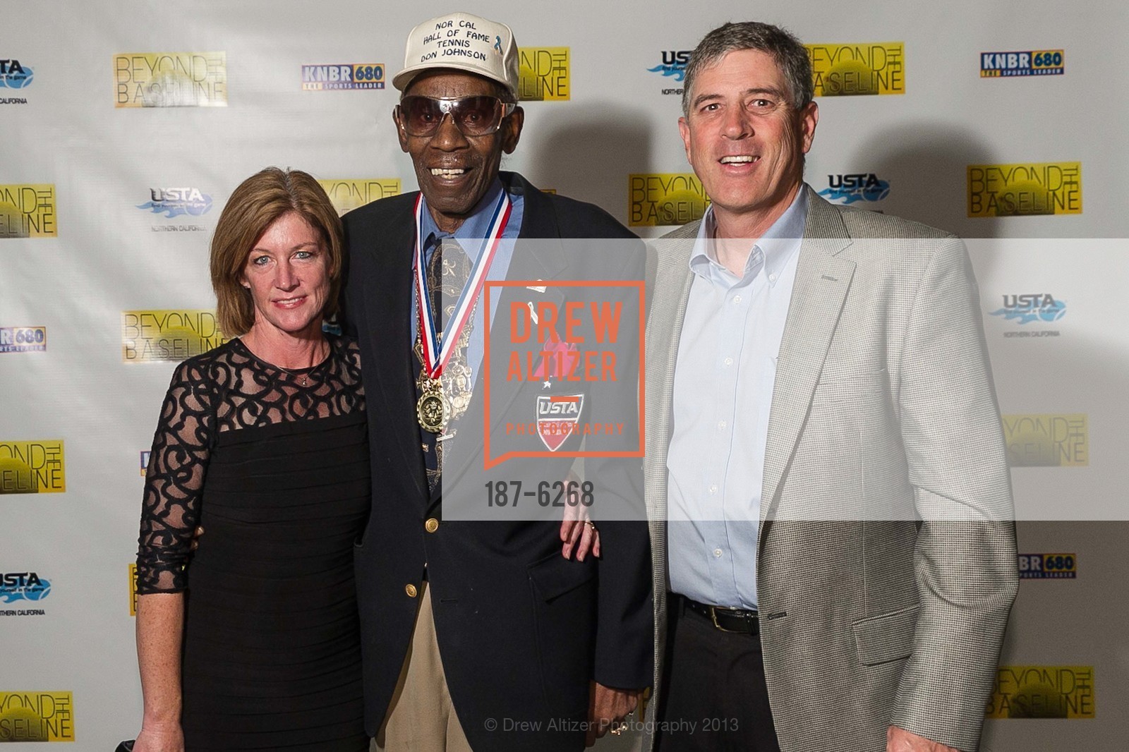 Brenda Klinger, Don Johnson, Eric Klinger, U.S. TENNIS ASSOCIATION NORTHERN CALIFORNIA Honors Jeanne Moutoussamy-Ashe with Beyond the Baseline Icon Award, US, November 7th, 2013, Photo #187-6268 Brenda Klinger, Don Johnson, Eric Klinger, Photo #187-6268